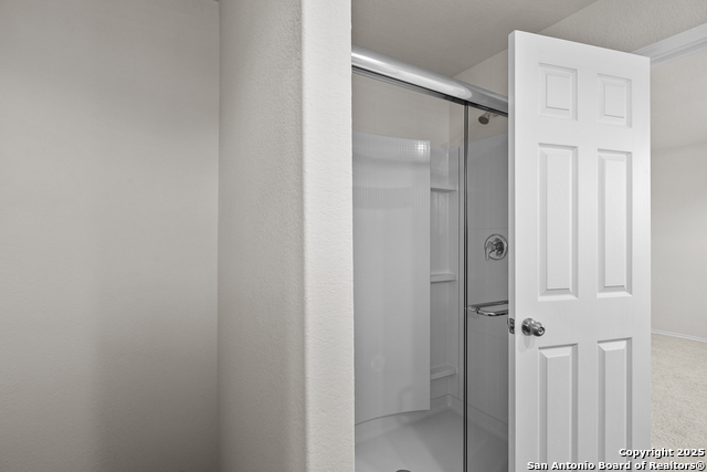 Listing photo id 22 for 4121 Lily Glade Lane