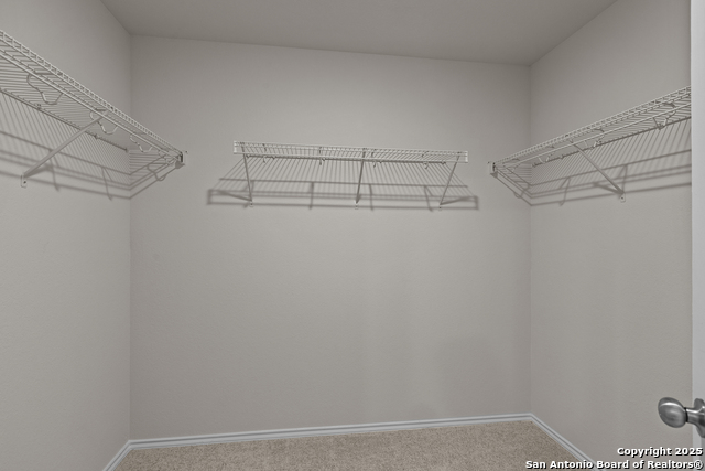 Listing photo id 24 for 4121 Lily Glade Lane