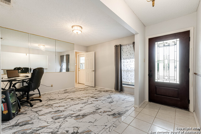 Image 4 of 28 For 5914 Oak Country