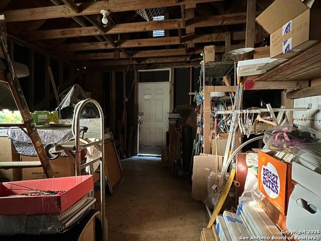 Image 20 of 38 For 4842 Lord  