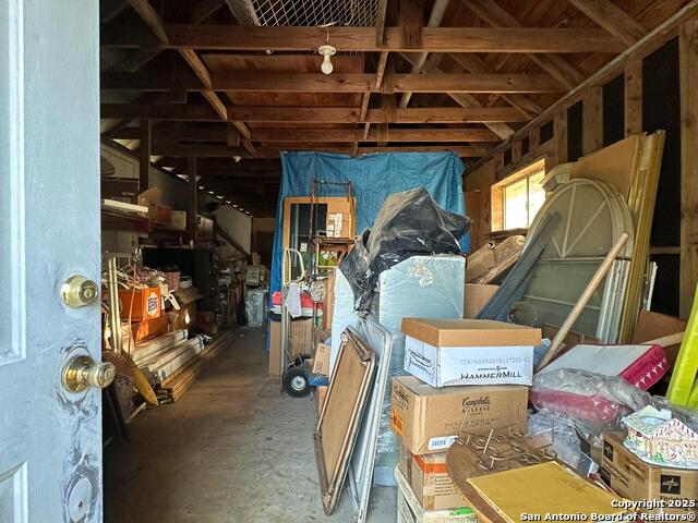 Image 21 of 38 For 4842 Lord  