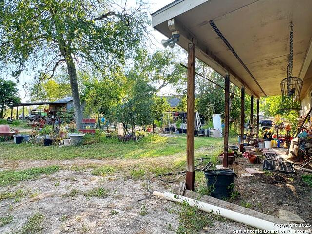 Image 24 of 38 For 4842 Lord  