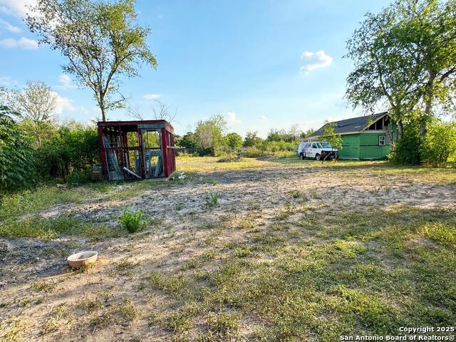 Image 28 of 38 For 4842 Lord  