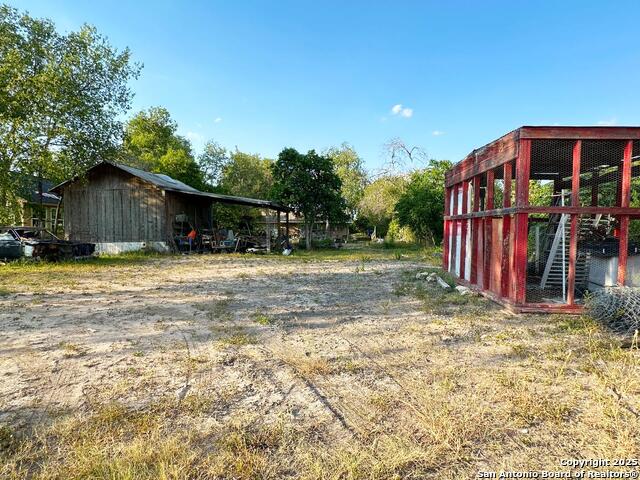 Image 30 of 38 For 4842 Lord  