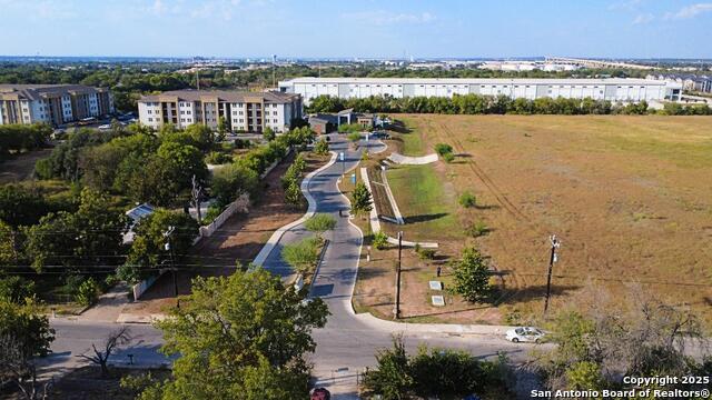 Image 38 of 38 For 4842 Lord  