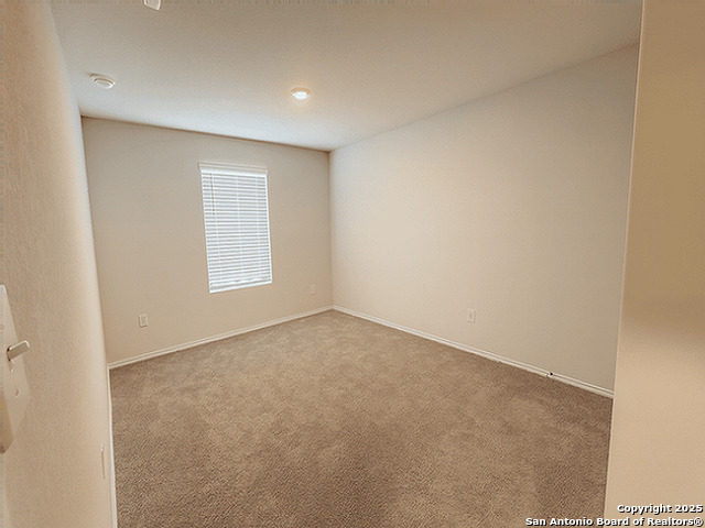 Image 12 of 22 For 4135 Winchester Cv