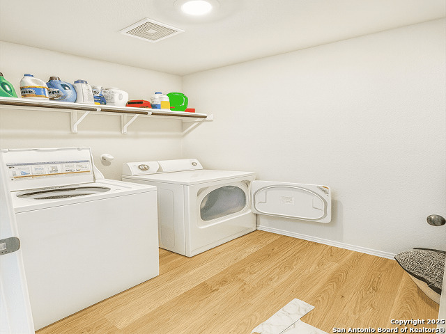 Image 16 of 22 For 4135 Winchester Cv