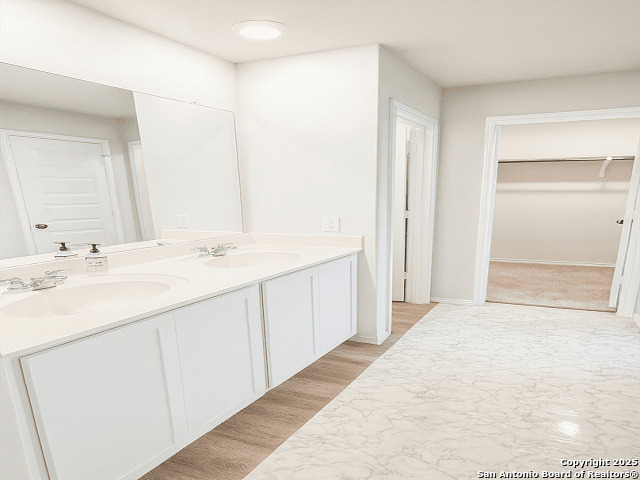 Image 6 of 22 For 4135 Winchester Cv