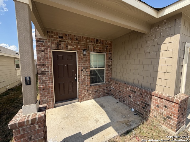 Image 2 of 24 For 715 Wild Olive