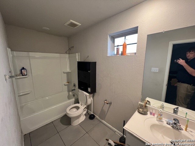 Image 7 of 24 For 715 Wild Olive