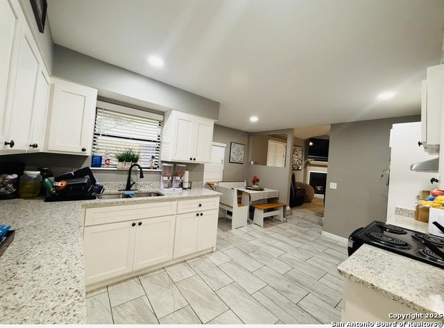 Image 13 of 35 For 13319 Rockhampton