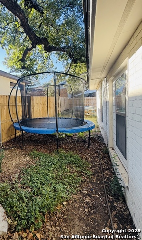 Image 35 of 35 For 13319 Rockhampton