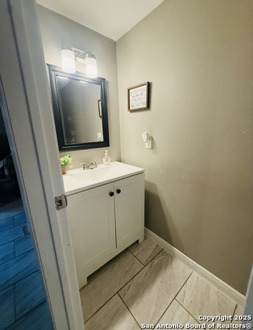 Image 9 of 35 For 13319 Rockhampton