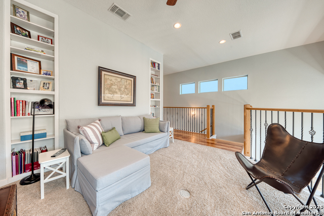 Image 21 of 24 For 3839 Harry Wurzbach  12