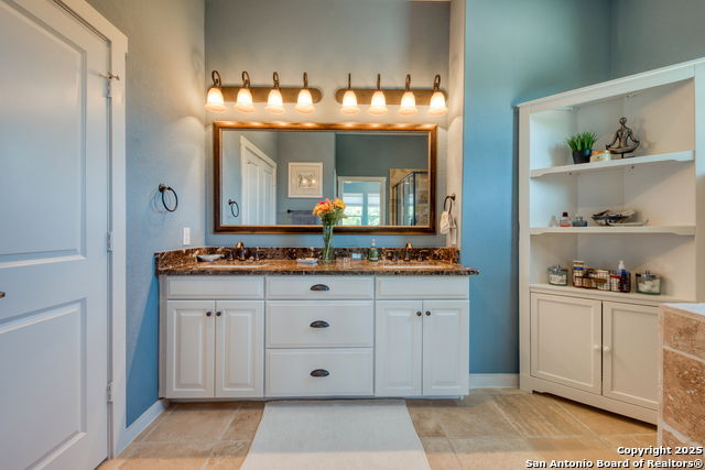 Image 23 of 24 For 3839 Harry Wurzbach  12