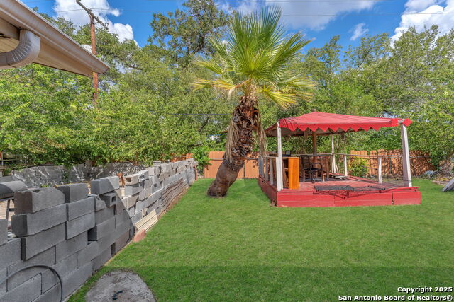 Image 11 of 16 For 4219 Moana Dr