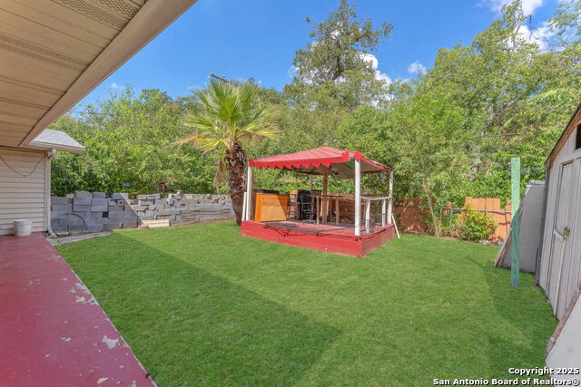 Image 13 of 16 For 4219 Moana Dr