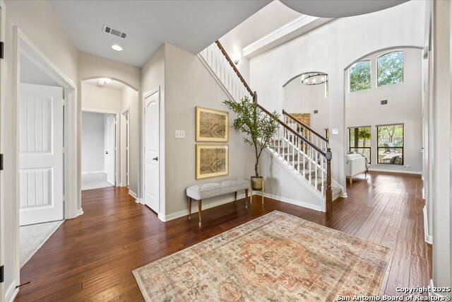 Image 7 of 60 For 8916 Tuscan Hills