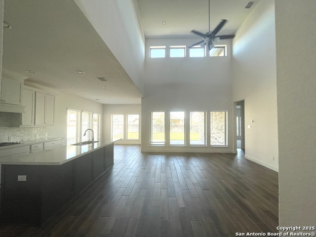 Image 3 of 36 For 9622 War Party Trl