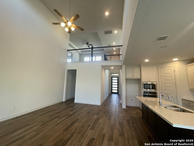 Image 8 of 36 For 9622 War Party Trl