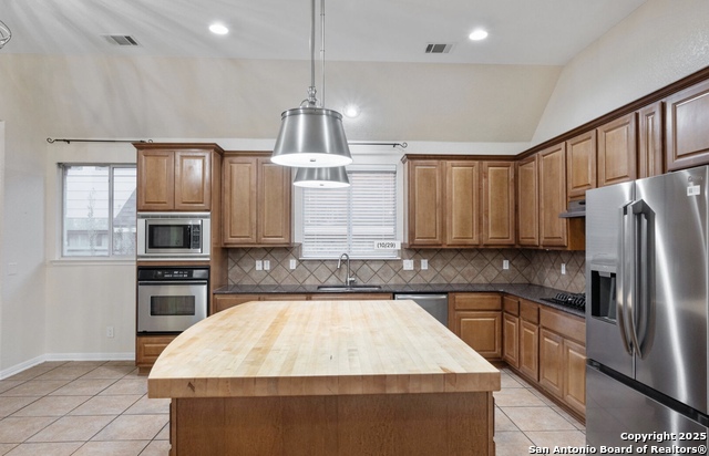 Image 10 of 29 For 1231 Walkers Way