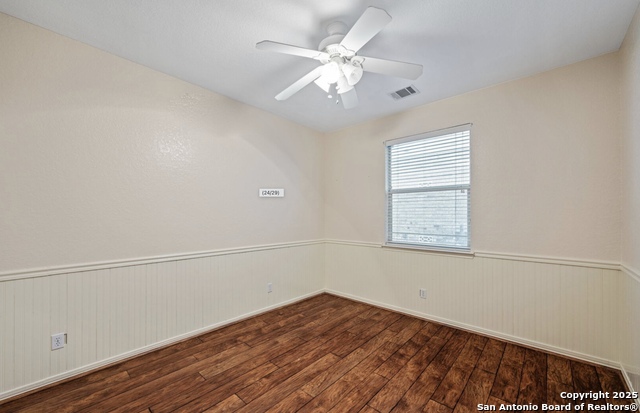 Image 24 of 29 For 1231 Walkers Way