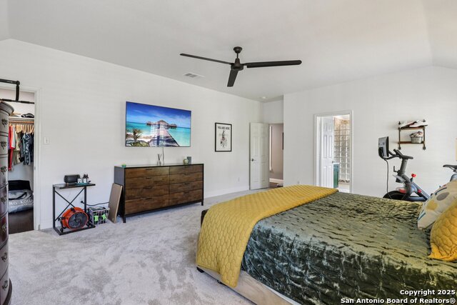 Listing photo id 18 for 2159 Redwoods Crest