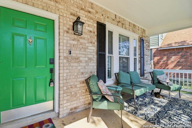 Listing photo id 1 for 2159 Redwoods Crest