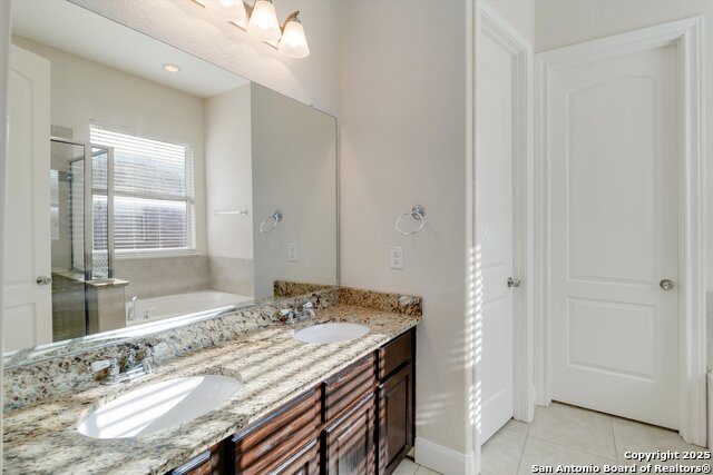 Image 16 of 24 For 5118 Thymus