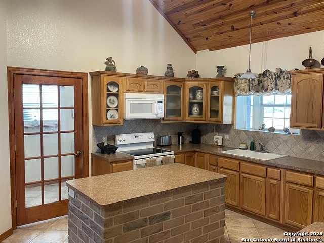 Image 11 of 28 For 219 Private Road 568