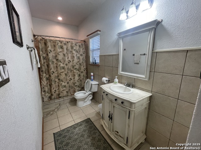 Image 21 of 28 For 219 Private Road 568