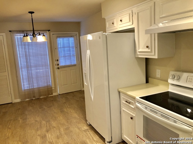 Image 12 of 14 For 5359 Fredericksburg Rd  504