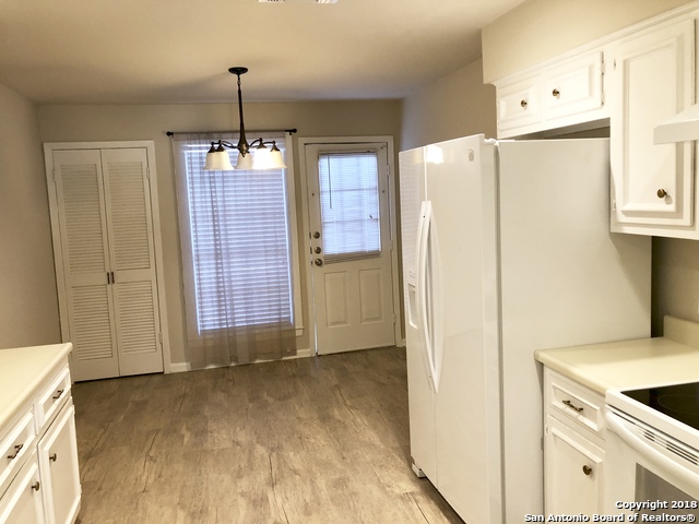 Image 13 of 14 For 5359 Fredericksburg Rd  504