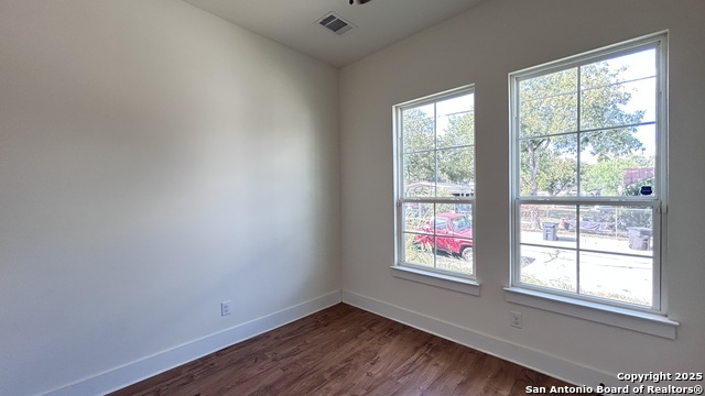 Image 19 of 23 For 118 Stella  