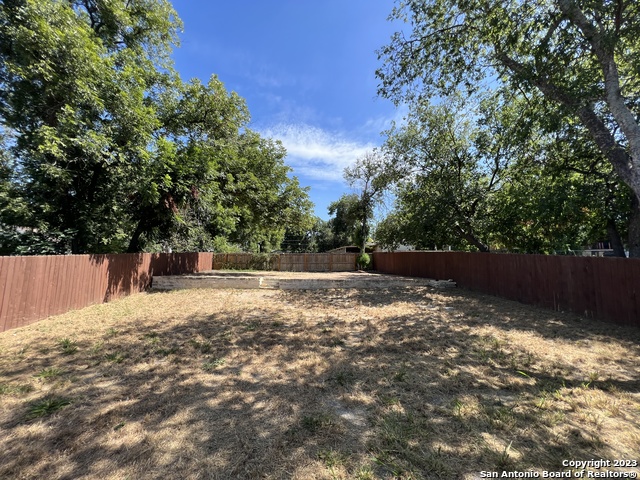 Image 22 of 23 For 118 Stella  