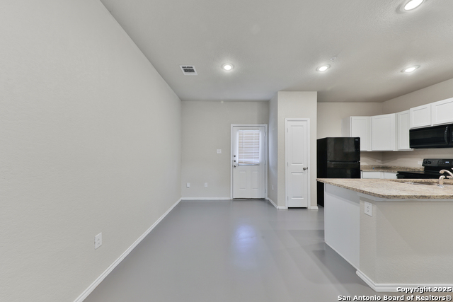 Image 12 of 26 For 9907 Grove Mist 102