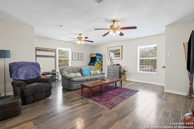 Image 5 of 34 For 524 Rangeland