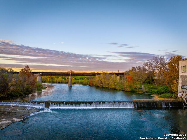 Image 43 of 48 For 843 Cross