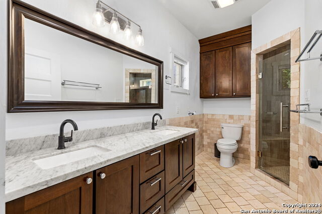 Image 14 of 41 For 684 Big Shades Rd