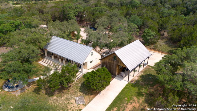 Image 32 of 41 For 684 Big Shades Rd