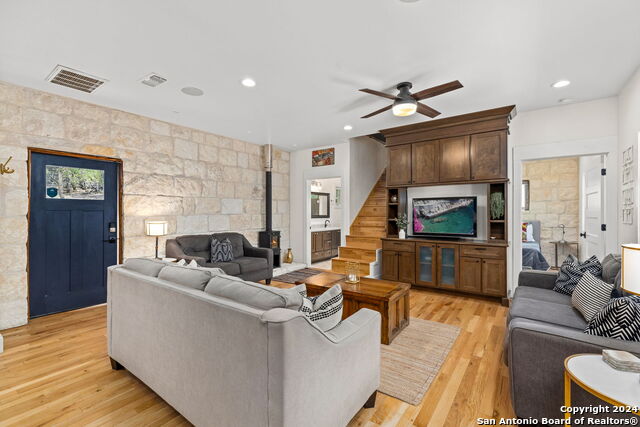 Image 6 of 41 For 684 Big Shades Rd