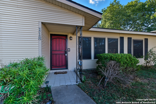 Image 5 of 25 For 118 Raleigh Place