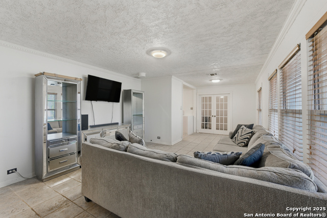 Image 8 of 25 For 118 Raleigh Place