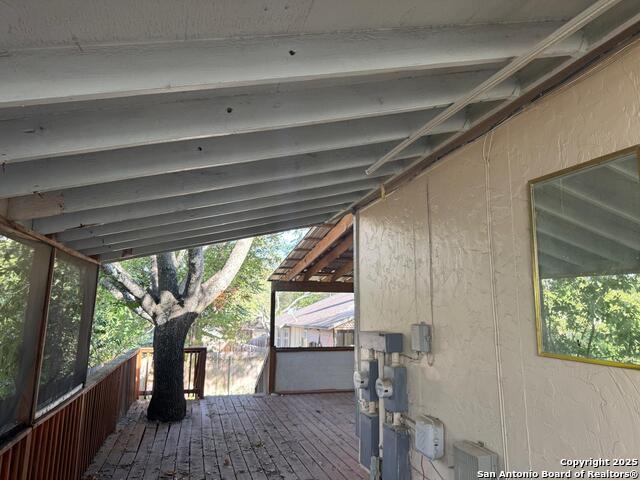 Listing photo id 8 for 12205 Stoney Xing