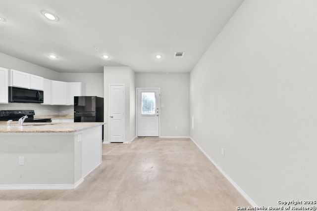 Image 9 of 21 For 9907 Grove Mist 103