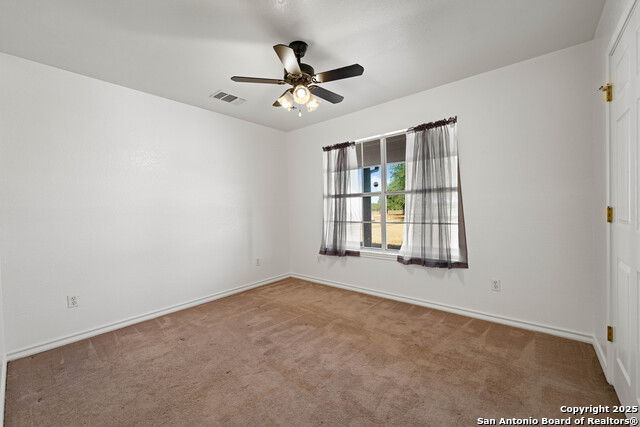 Listing photo id 19 for 6505 Fm 541  