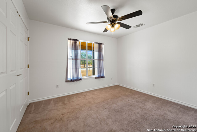 Listing photo id 21 for 6505 Fm 541  