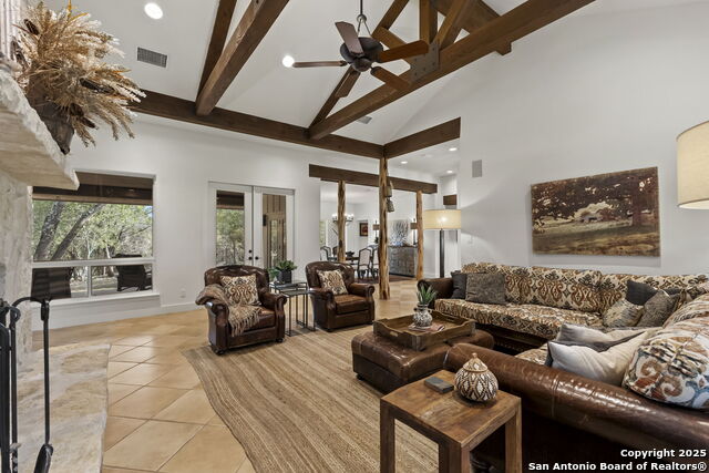 Image 11 of 60 For 121 Saddle View