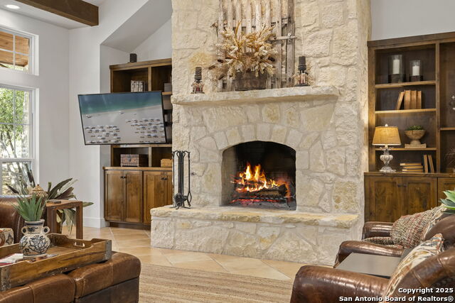 Image 13 of 60 For 121 Saddle View