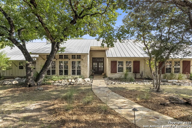 Image 2 of 60 For 121 Saddle View